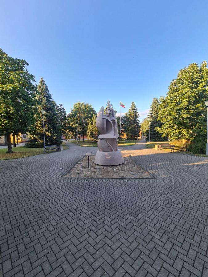Meldynas Motell Vabalninkas Exteriör bild